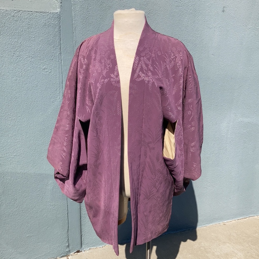 Vintage Kimono Lavender Silver Threading - Picture 9 of 16